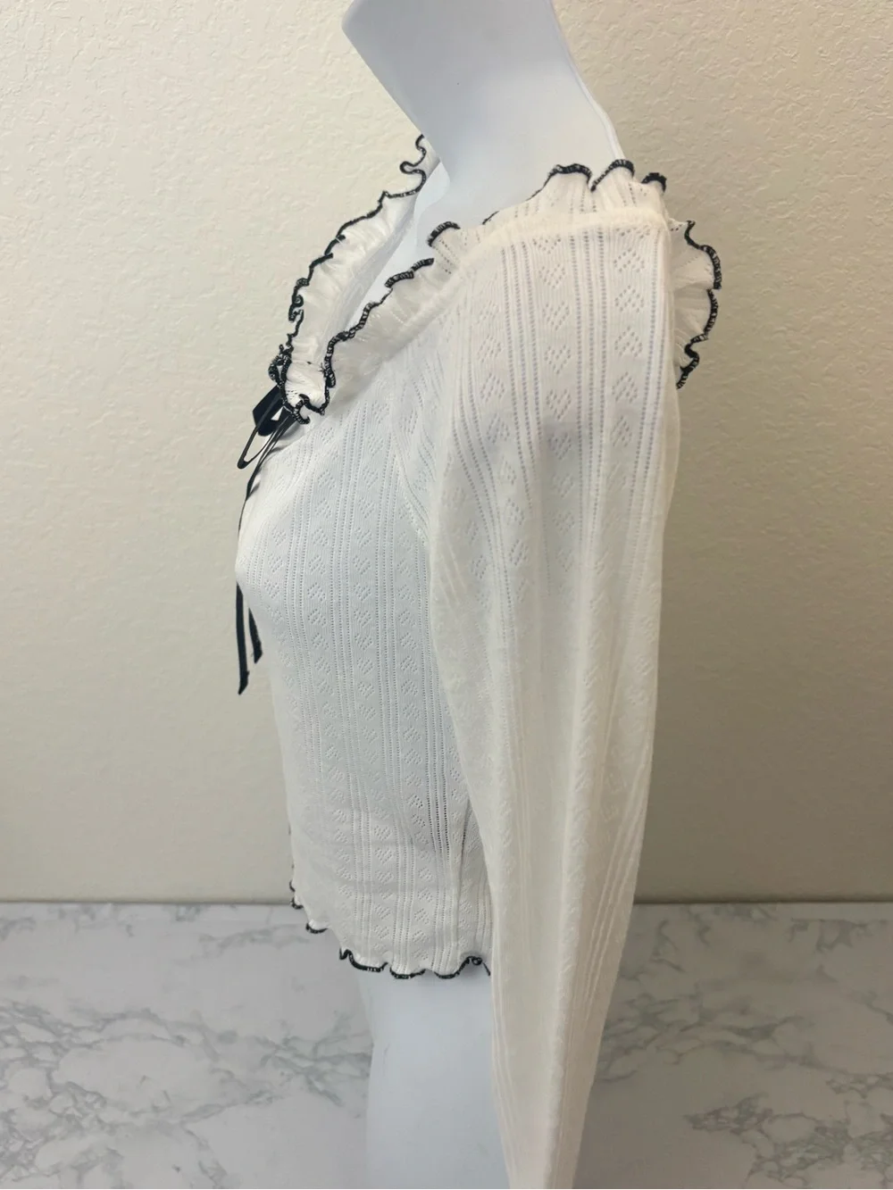 Sugarkiss Women’s L White Bow Ruffle Sleeveless Cropped Long Sleeve Top Y2K